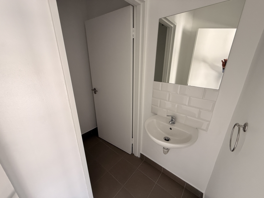 To Let Commercial Property for Rent in Atlas Gardens Western Cape